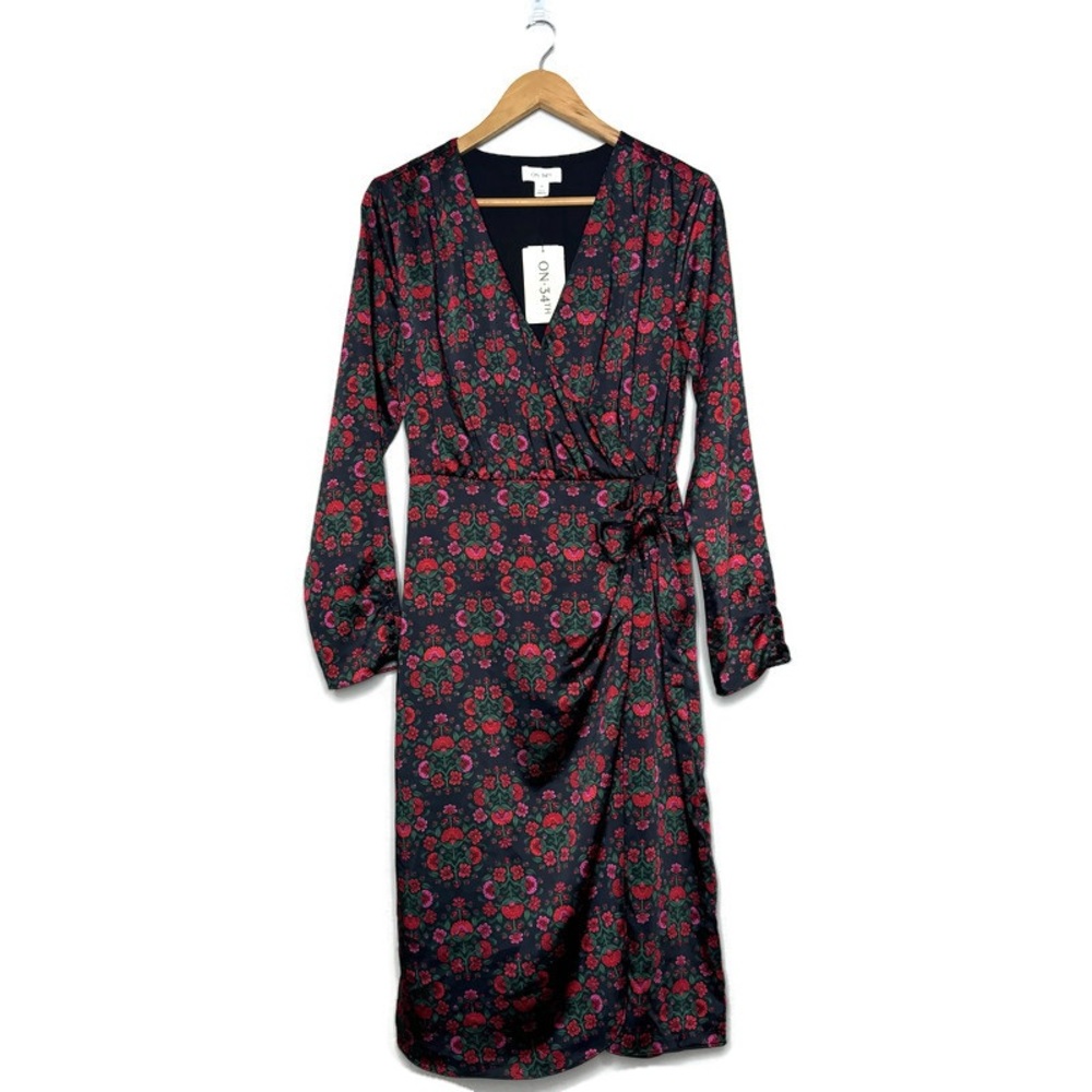 On 34th Black Floral Satin Wrap Dress Women’s Size Medium